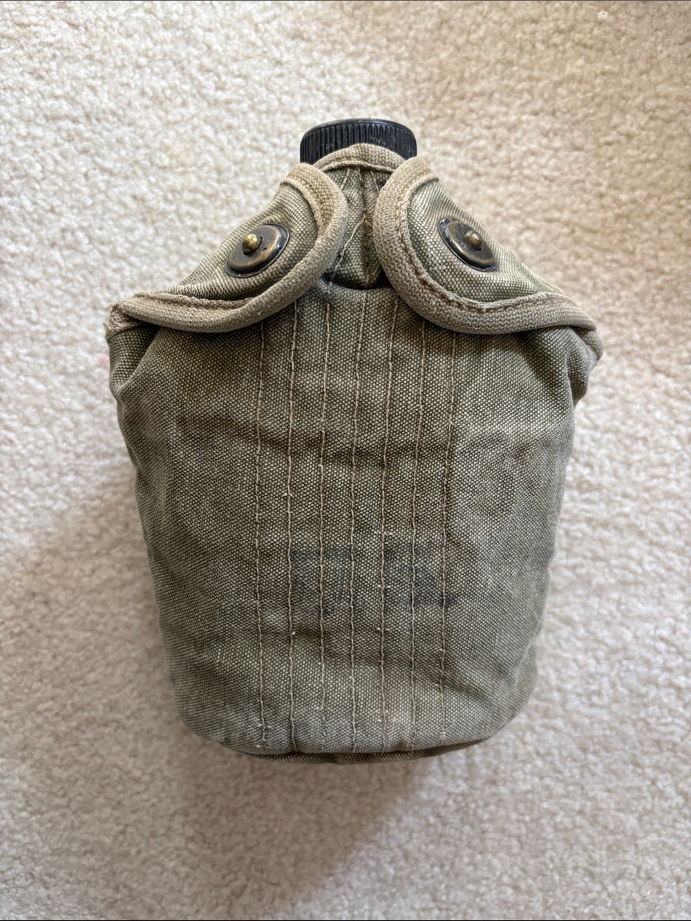 Vintage WW2 1943 Army Canteen